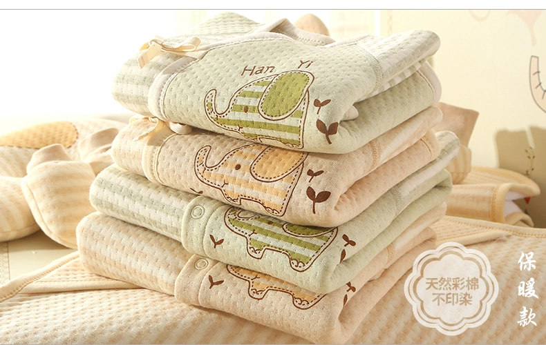 Quần áo trẻ em màu cotton mùa xuân và mùa thu đông Bộ quà tặng cho bé sơ sinh 0-3 tháng cotton 6 bé sơ sinh