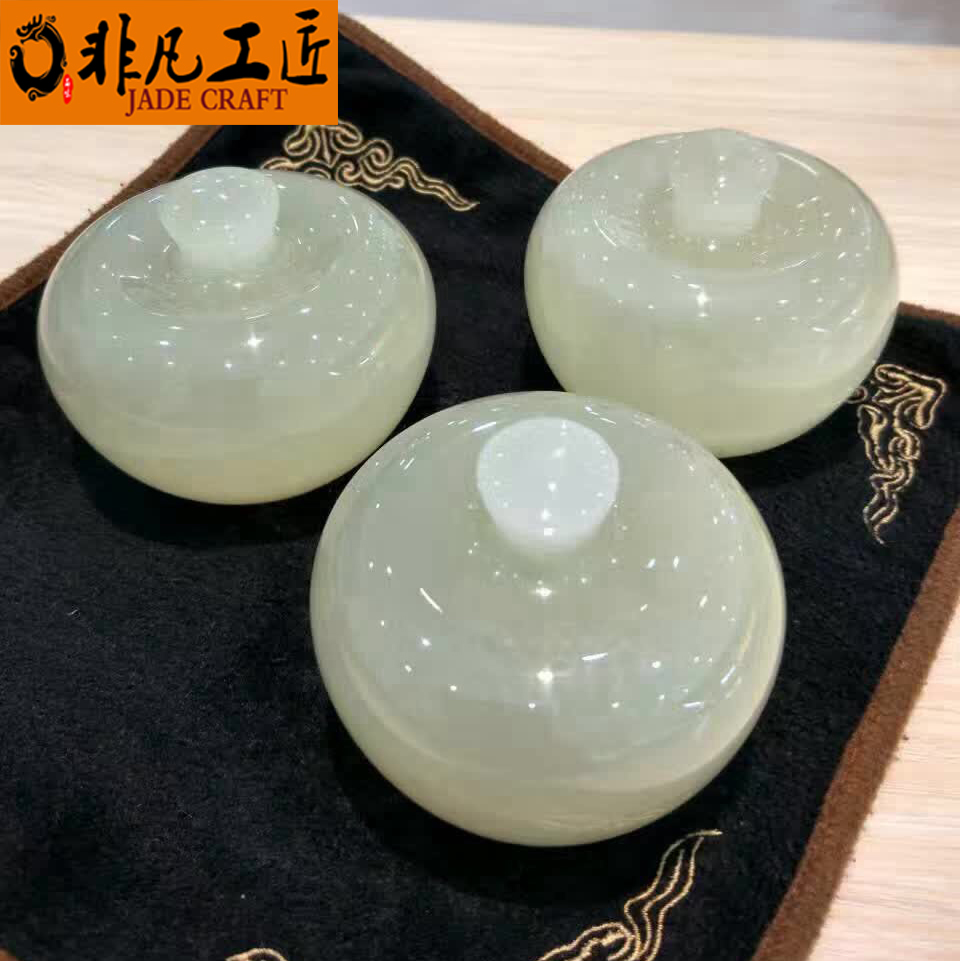 Home Residence Ornament Creativity Small Swing Piece Wine Cabinet Living-room Minimalist Craft Gift Pendulum Decoration Wedding Gift Natural Jade Apple Furnishing