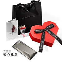 Космическая серая любовь без модельного приветствия для надписей