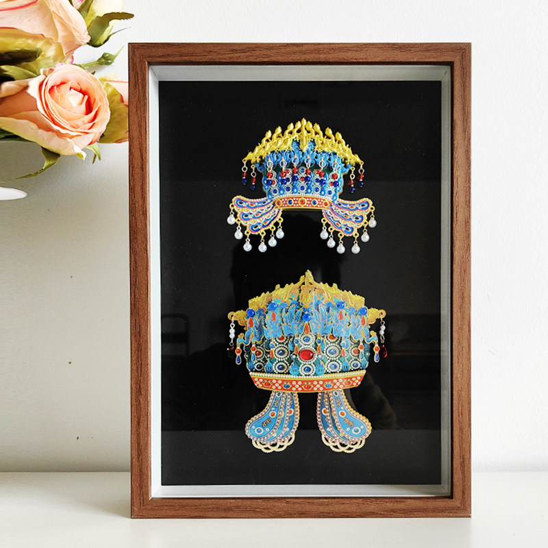 National Museum of the Republic of China Xiaoduan Empress Phoenix Crown Refrigerator Magnet Storage Display Frame Dustproof Solid Wood Display Frame National Museum of the Republic of China Xiaoduan Empress Phoenix Crown Refrigerator Magnet Storage Display Frame Dustproof Solid Wood Display Frame