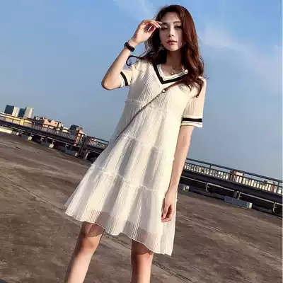 Pregnant women Summer 2020 new Korean version of temperament V collar cold wind pleated chiffon long version of pregnant women's dress