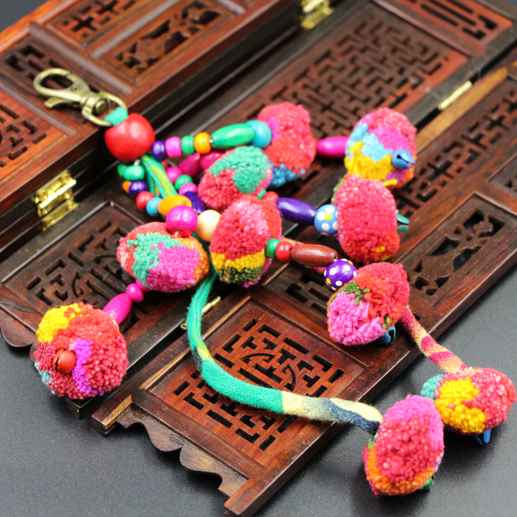 National Wind Handmade Specialty Bag Pendant 100 lap hanging decorated wool ball bag accessories Creative can love female key hanging decoration