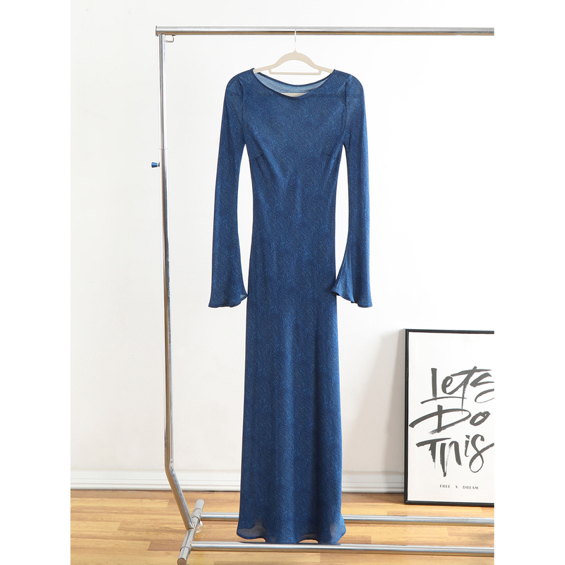 Heavyweight 100% Mulberry Silk 45 ° Bias-Cut Niche Design Flared Sleeve Elegant Holiday Style Dress for Women Heavyweight 100% Mulberry Silk 45 ° Bias-Cut Niche Design Flared Sleeve Elegant Holiday Style Dress for Women