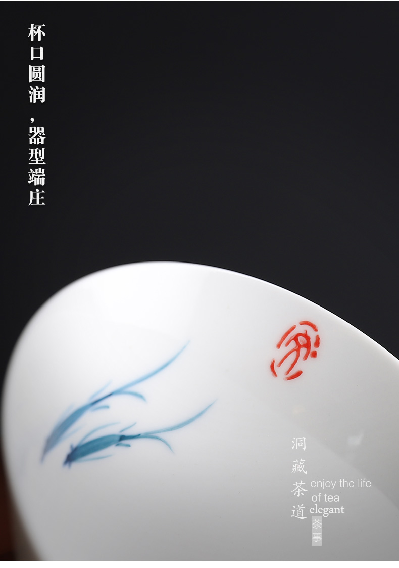 Hole to hide them thin body building small hand - made ceramic cups of blue and white porcelain lotus perfectly playable cup large pure hand - made