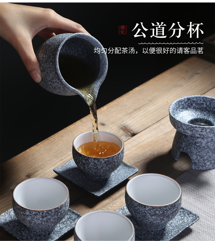 In building a Japanese kung fu tea set tea tray of a complete set of household contracted ceramic coarse pottery teapot tea cups