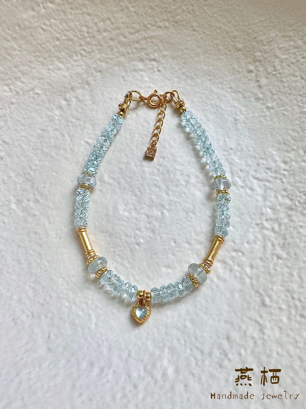 Yanxi【Heart of the Blue Sea】Natural Blue Topaz Bracelet Single Circle Aquamarine Gift for Girlfriend's Birthday Yanxi【Heart of the Blue Sea】Natural Blue Topaz Bracelet Single Circle Aquamarine Gift for Girlfriend's Birthday
