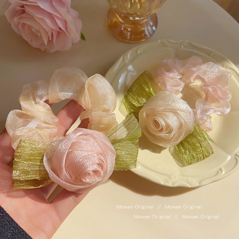 Rose Blossom Hair Circle 2023 New Advanced Sensation Bridesmaid Wrist Flowers Ultra Fairy Hair Accessories Temperament Head Rope Graduation Gift-Taobao