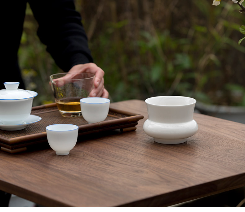 Jun ware dehua white porcelain water jar to build water ceramic tea to wash to the small Japanese zen tea dry mercifully cup hot washing cylinder cylinder