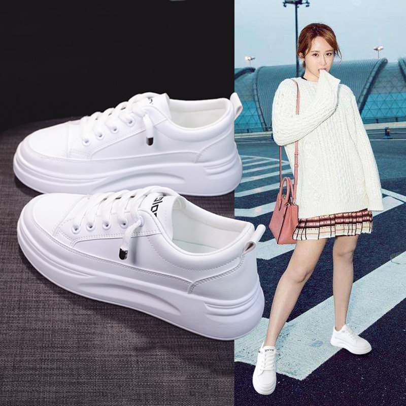Small white women's shoes 2022 new explosion - style Han Edition students leisure plate shoes spring thick - soled pine white shoes