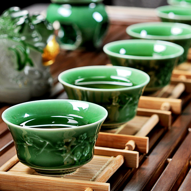 Hui, make ice crack kung fu tea sets suit ceramic celadon solid wood tea tray of a complete set of tea cups