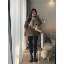 Cotton-padded clothes womens winter 2021 new cotton-padded jacket explosion ins port style design sense niche Tide short paragraph thickening