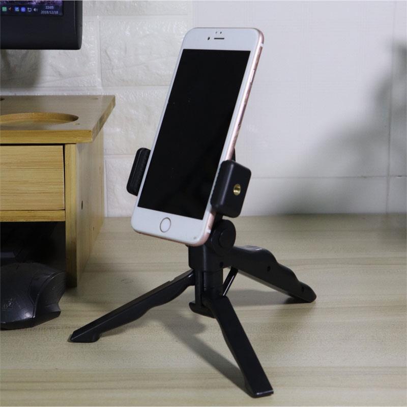 Desktop live mobile phone stand Fast hand multi-function stand Tripod Lazy net red eat broadcast small shelf female price