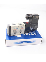 Yadke solenoid valve 4V210-08 4V310-10 4V410-15 two-position five-way reversing valve valve valve