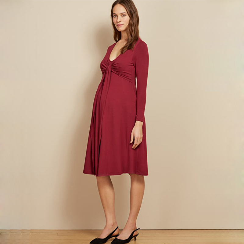 European Style Maternity Dress for Petite Women in the Late Stages of Pregnancy, Long-Sleeved Maternity Dress with Belly Support and Nursing Features, Spring