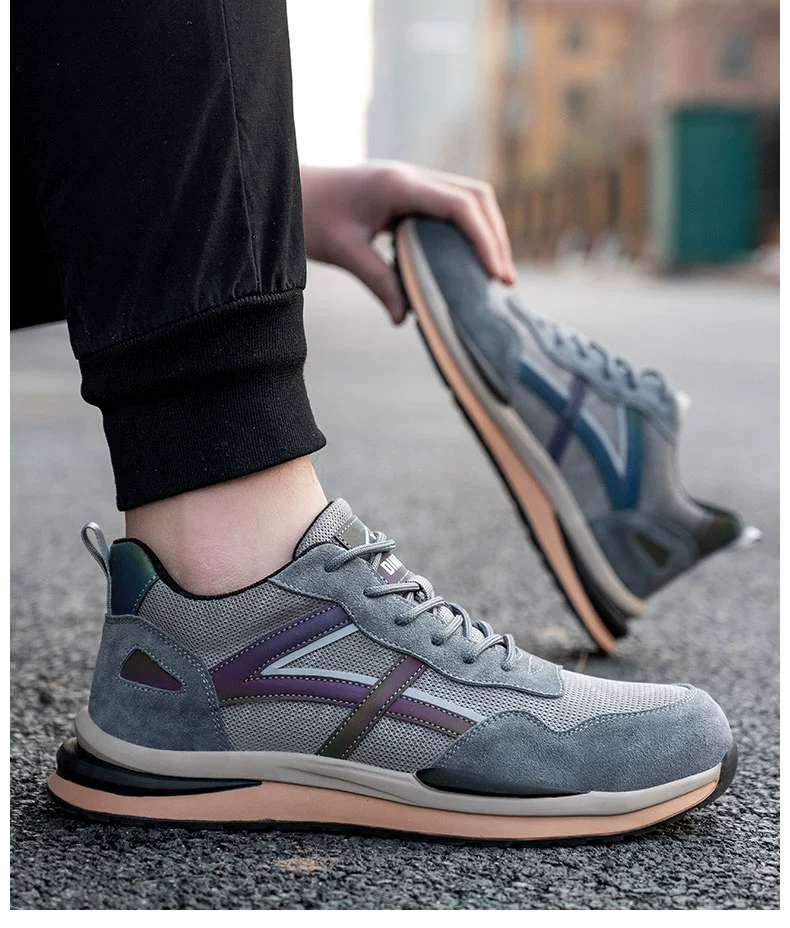 Labor protection shoes for men, safe winter lightweight work shoes, anti-smash and anti-puncture construction site shoes with steel plate and steel toe for men