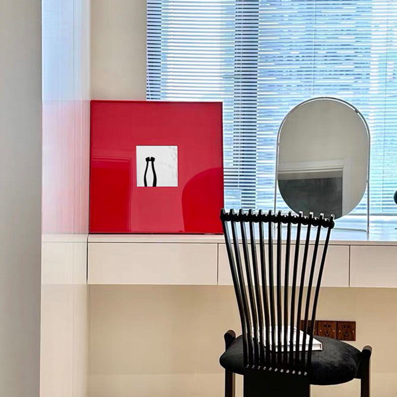 Red Background Cardboard Aluminum Alloy Picture Frame Red Square Photo Frame Wall Hanging Modern Art Red Background Photo Commemorative Frame