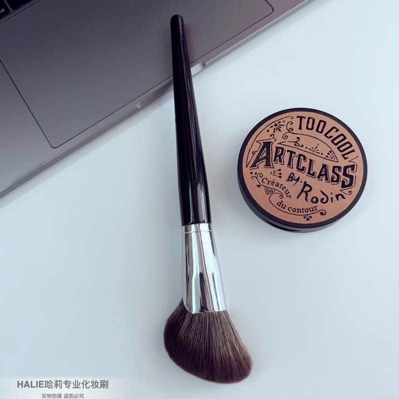 修容绝绝子！自用款镰刀修容刷超软毛阴影刷脸部轮廓化妆刷侧影刷 4