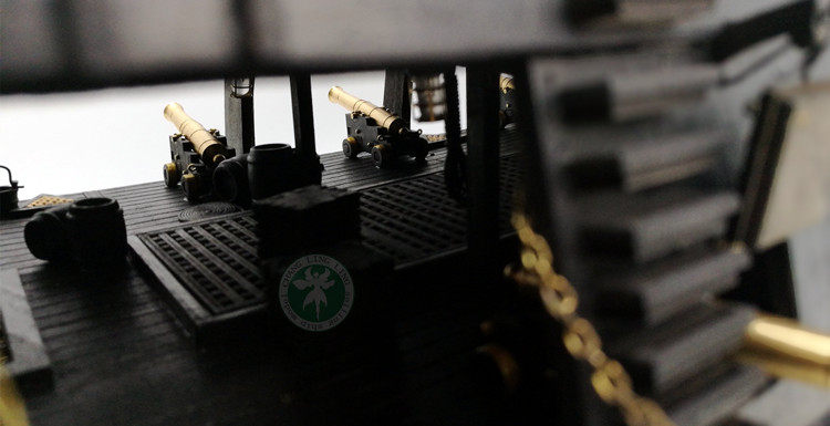 下层甲板 750.jpg