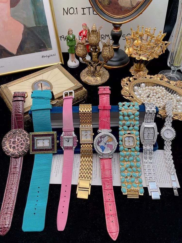 Vintage Antique Watch Balcony Pearl Bar with Europe and America in Harbor Wind Watch Bracelet