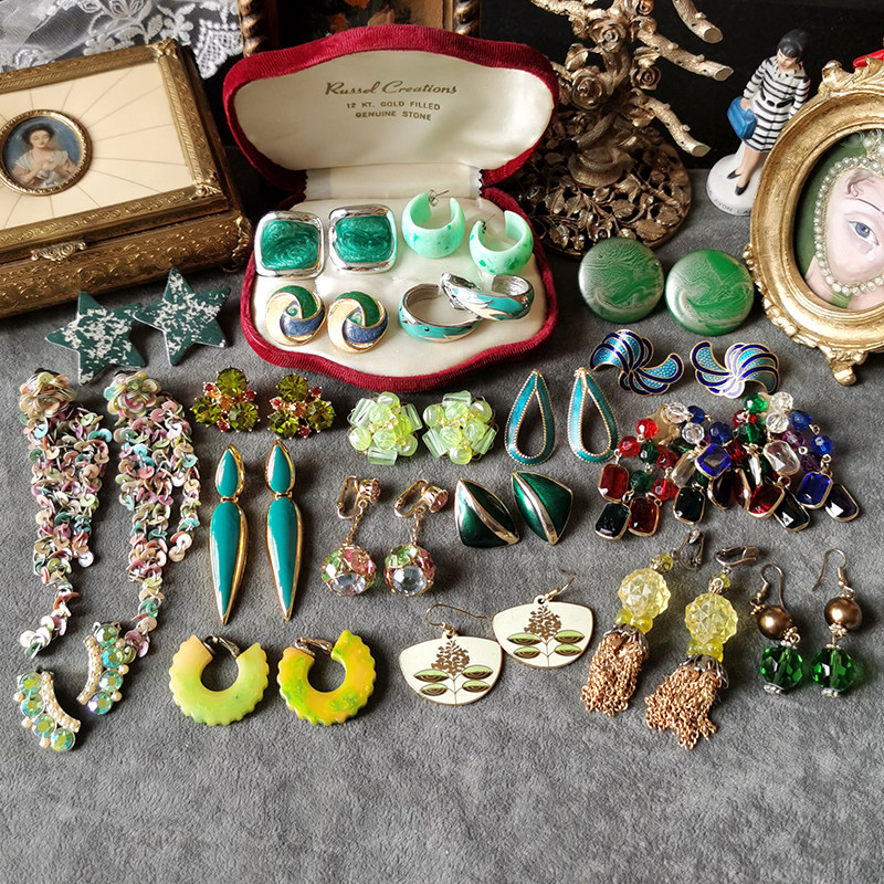 Western antique jewelry vintage earrings 100 hitch elegant green European and American summer trendy retro ear clip ear clip T3