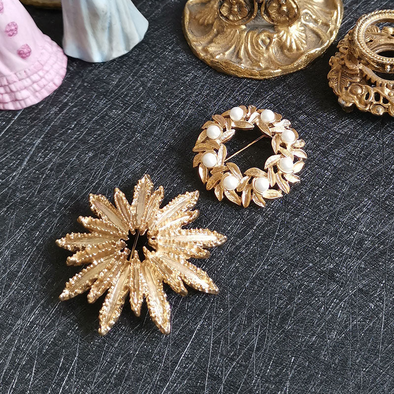 Overseas Custom Vintage Antique Jewellery Modern Reengraving Minima Fashion Vintage Vintage 100 Hitch Golden Pearl Brooch