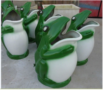 Trash box fruit shell box glass fiber reinforced plastic trash can cartoon frog trash can park community school fruit shell box