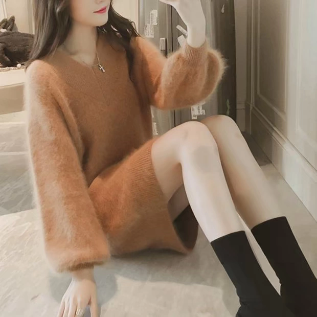 Mùa thu đông 2018 mới của phụ nữ phiên bản Hàn Quốc của áo len nhung váy thẳng in siêu lửa chạm đáy váy đan áo kiểu nữ de thương