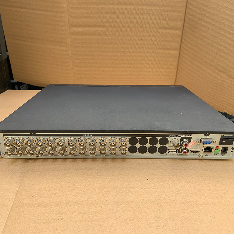 Used Dahua HCVR4224AN-V4 simulates CVI coaxial 100W mixed 24 - way 2 disk hard disk recorder