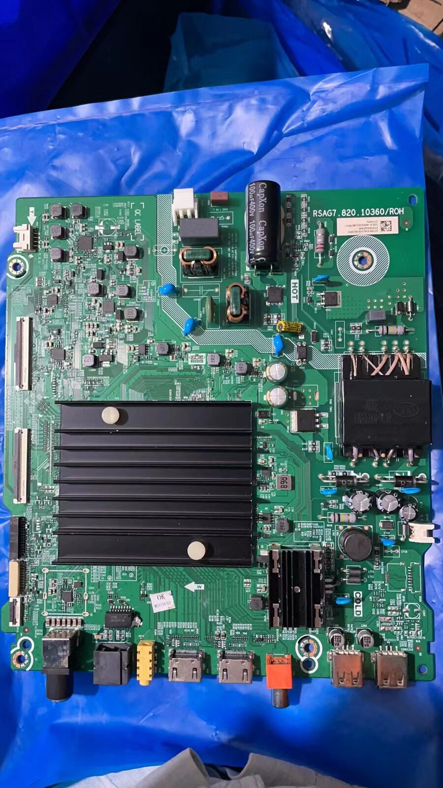 海信 55E3F-MAX 主板 RSAG7.820.10360 (B0M1)277495屏HD550Y1U51