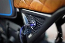 Retro modified car charger dual USB car charger Universal