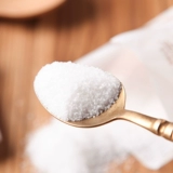 中盐 Йод соль с низким содержанием натрия без йодного озера 6 мешков с восстановлением соли с нулевым агентом не добавляет йод зеленую пищу