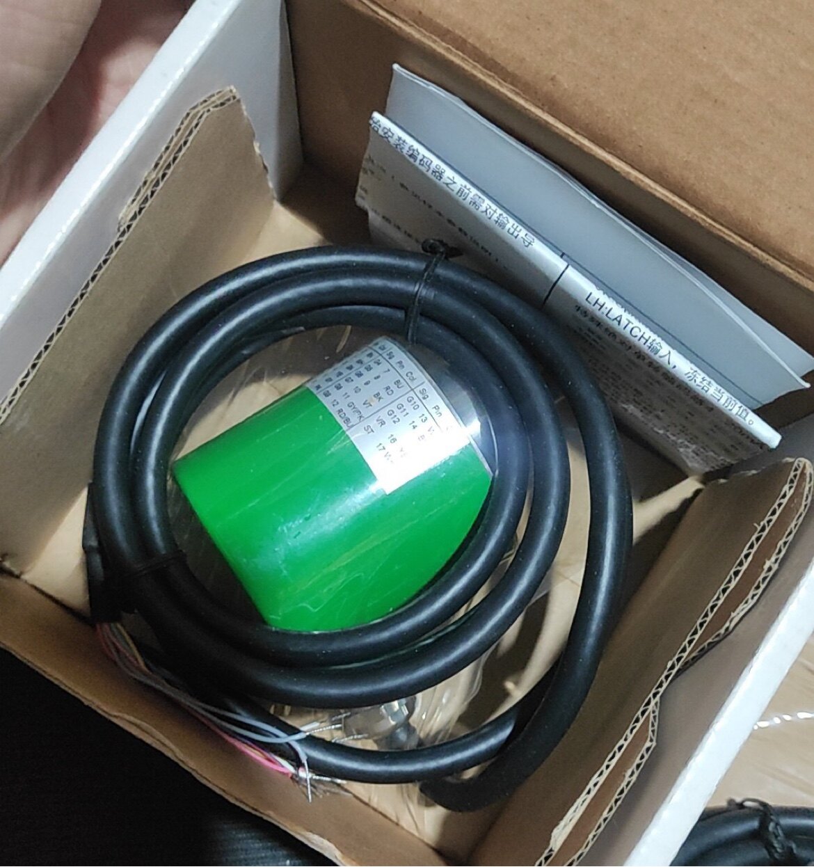 EAC58B6-BP6PTAR-8192宜科绝对值编码器 替代 EAC58C10