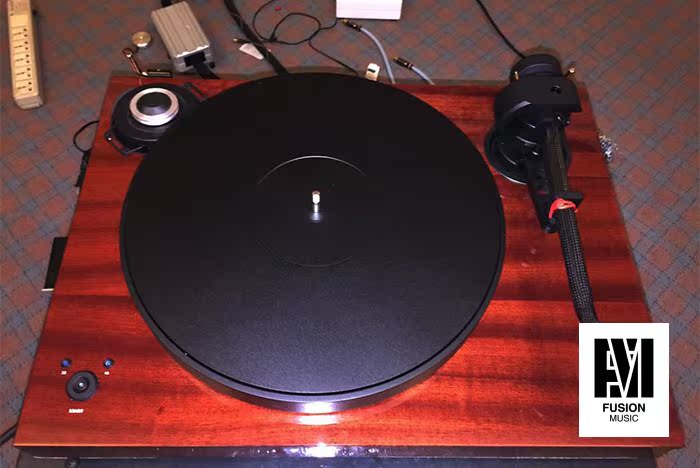 máy nghe nhạc đĩa than cũ	 Áo Bao Dish Pro-Ject 2Xperience SB 2X cảm thấy máy ghi đĩa vinyl tốc độ điện tử 	đầu đĩa than micro dd7