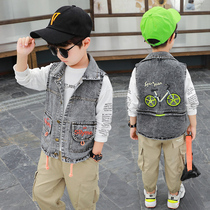 Childrens denim waistcoat Boy Hans version Camshoulder 2022 Spring and autumn new Chinese childrens baby foreign air autumn clothing vest