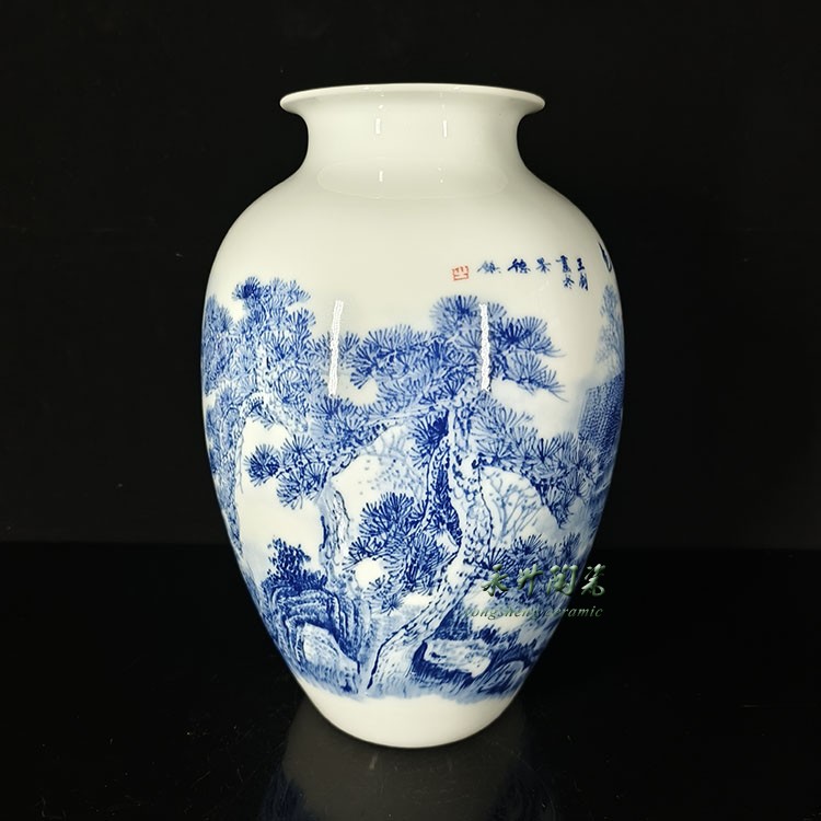 景德镇陶瓷器名家王剑作品青花山水薄胎瓶釉中彩收藏装饰摆件