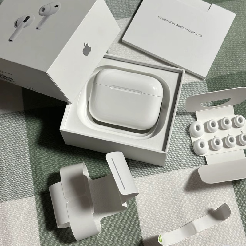 APPLE AirPods Pro 3 Active Noise Cancellation Third Generation Bluetooth Earphones