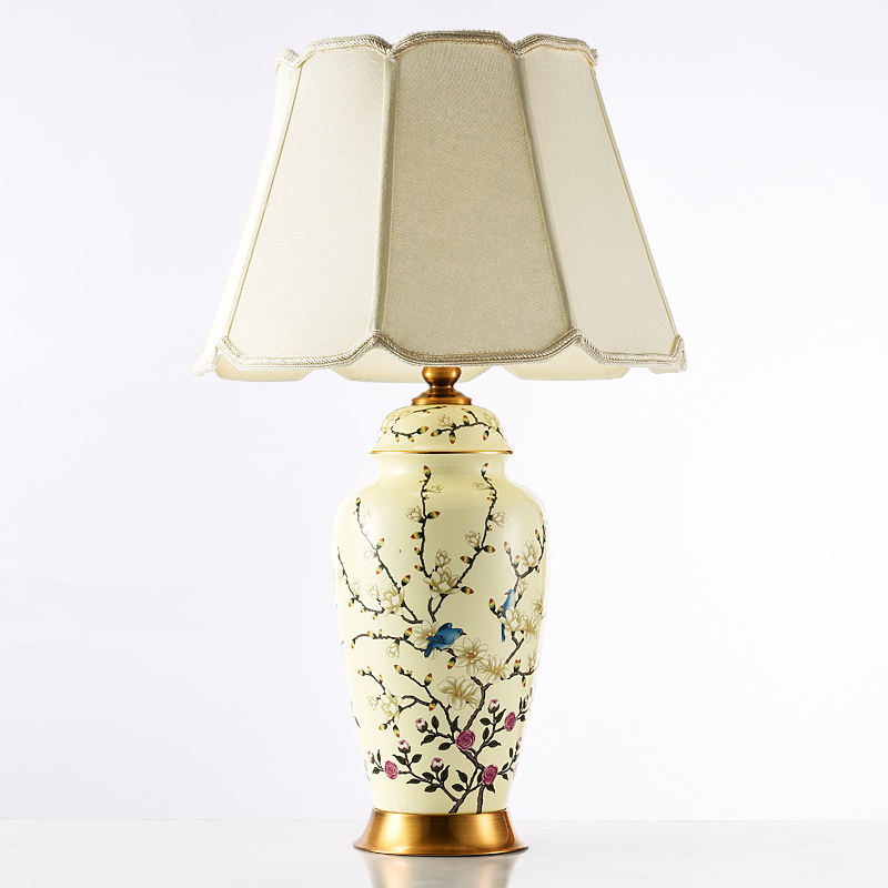 Ceramic table lamp American light luxury new Chinese bedroom bedside lamp modern minimalist creative model room decorative ceramic lamp