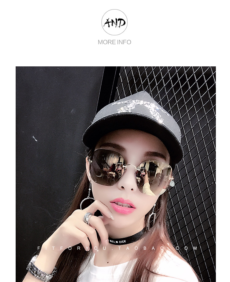 Thời trang không viền cắt kính râm nữ lưới đỏ mặt tròn dài Hàn Quốc phiên bản kính râm cá tính thủy triều Su Yan kính trang trí lớn kính mắt mèo