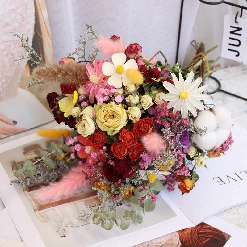 Multi-headed rose full of gypsophila natural real flower dry flower decoration net red flower Nordic living room decoration picnic photo props