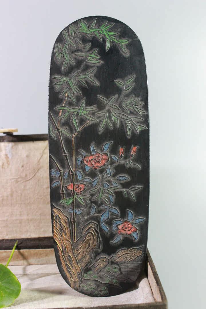 Large ancient Hui ink Lingyun Xiangrisong smoke ink ingot Chen Ink Old ink Ancient ink ingot ink block