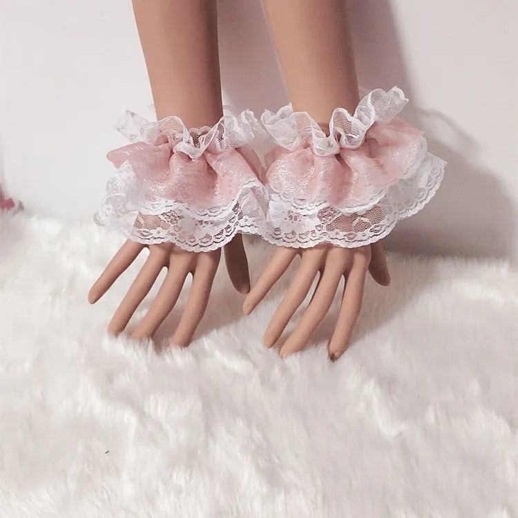 Lolita Short Lace Sleeve Gloves with Three Layers of Lace Trim, Soft Girl Style Wrist Accessories