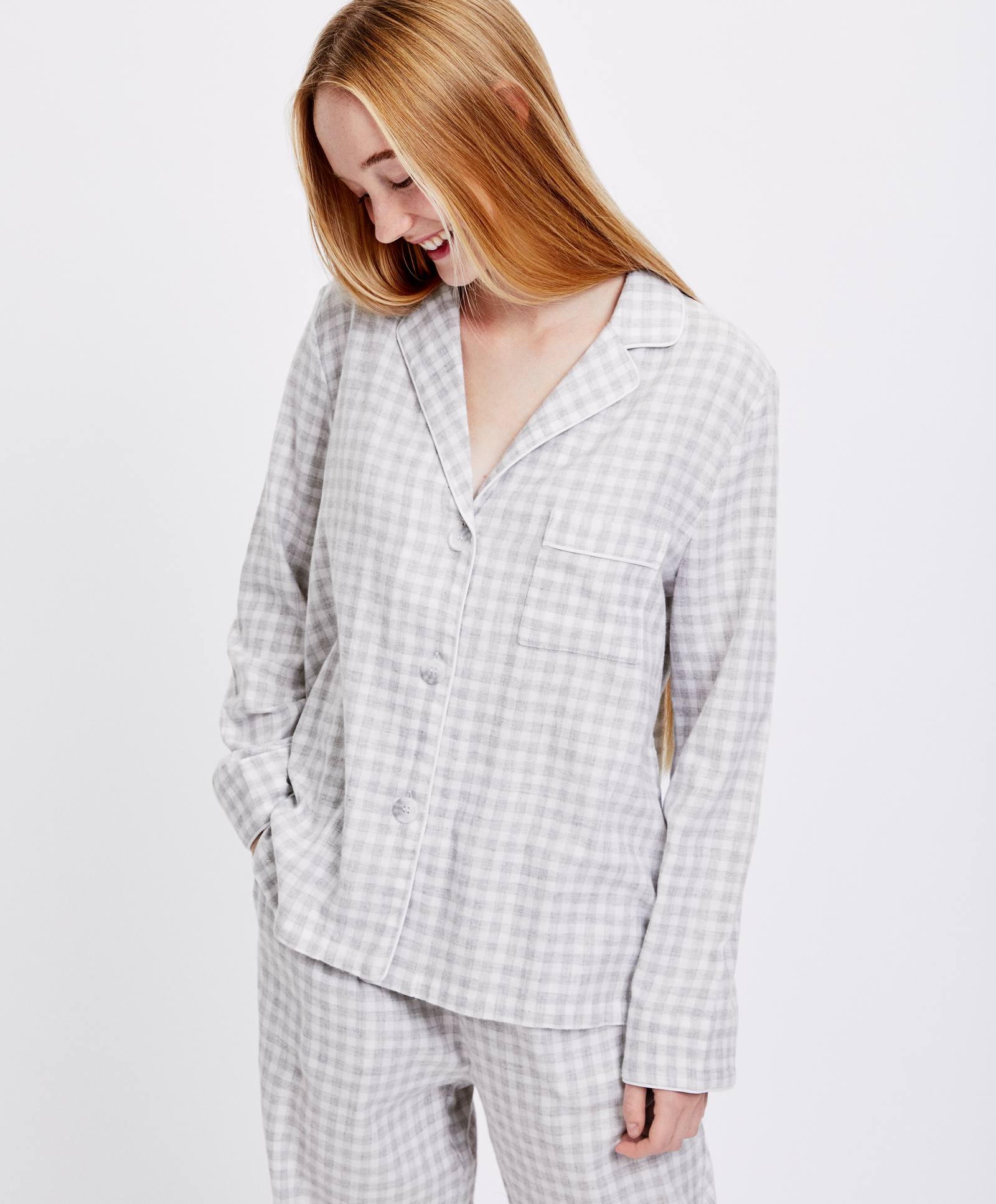 Oysho flannel kiểm tra áo sơ mi nhà phụ nữ dịch vụ đồ ngủ nhà mùa thu và mùa đông ấm 31080625812 pijama ngắn tay