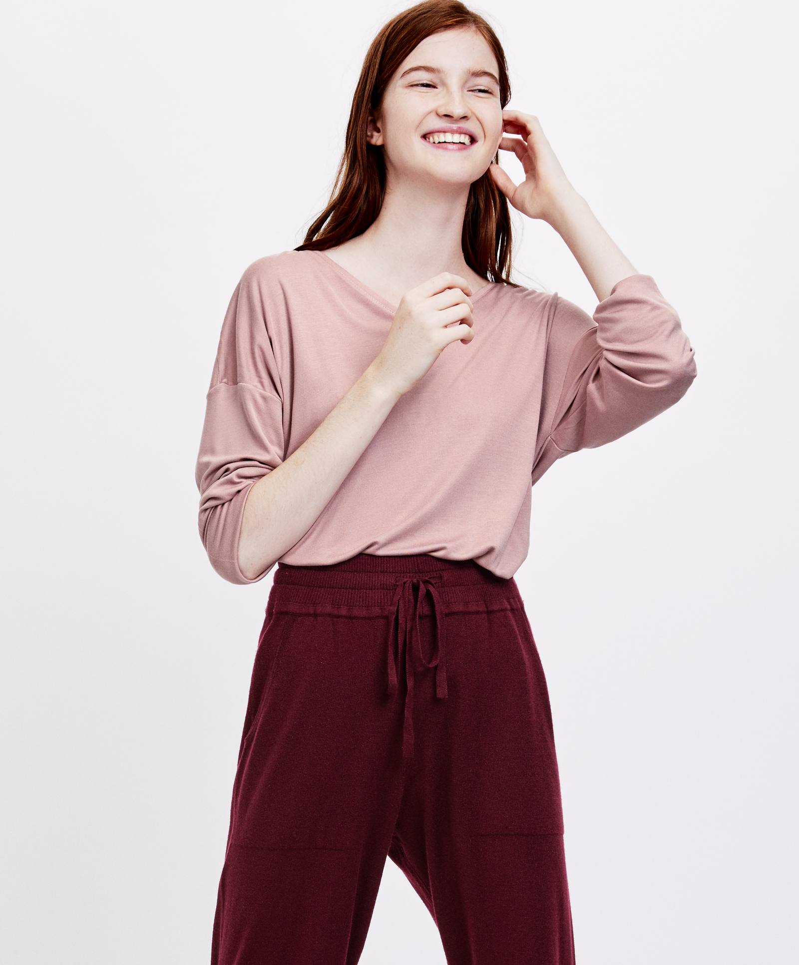 Oysho mùa thu đông giảm giá áo dài tay cổ chữ V áo phông thời trang đồ ngủ cho nữ quần áo giữ ấm cho gia đình 30203614651 đồ bộ mặc nhà cao cấp