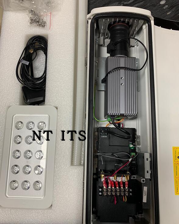 Haikang Deep Eyes 6 million White Light Face Arrest Full Structured License Plate Recognition Internet Camera Spot