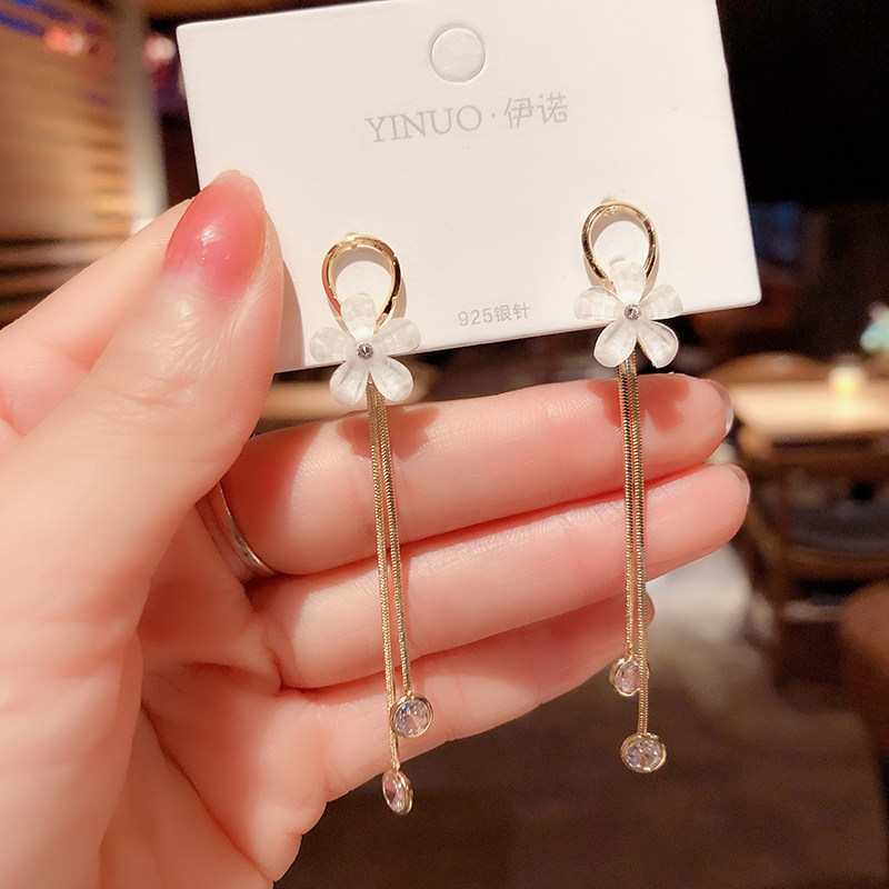 s925 silver needle ear pin temperament crystal petal flow Sulong version earrings female minimalist Little fresh South Korean earbuke ornament
