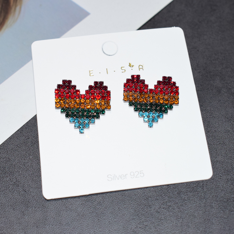 South Korean Net Red Loving Ear Needle Woman Small Sweet temperament Heart-shaped Earrings s925 Silver Pin Earrings 2019 Latest