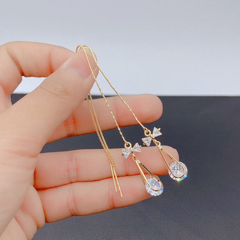 2021 South Korean butterfly knot new tide Souear pendant 100 hitch drop long ring conspicuous face slim ear ornament female