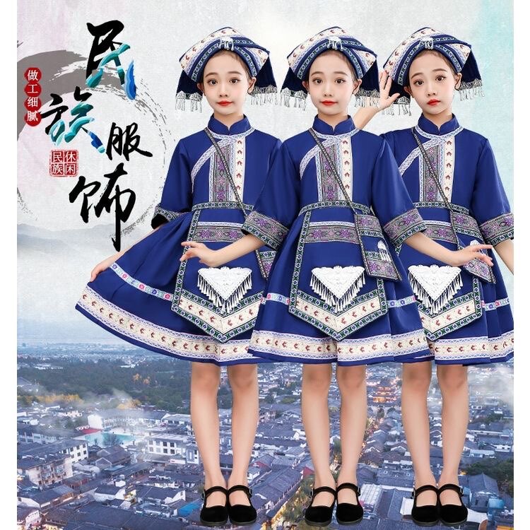 五十六朵花民族服饰