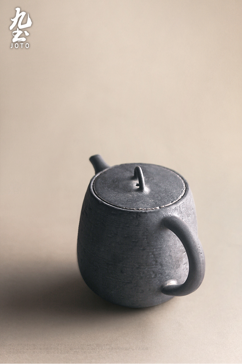 About Nine clay coarse hand black ceramic POTS kung fu tea pot of throwing hand big pot of Japanese tea taking with black pot of tea cup