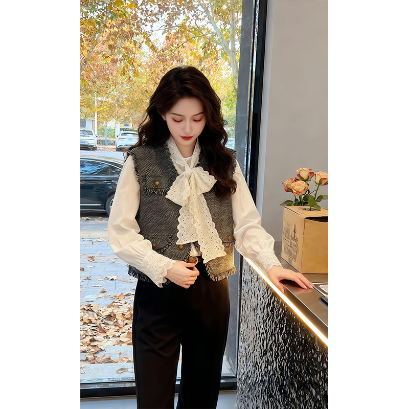Tweed Style Suit 2025 New Popular Spring and Autum Tassel Vest White Long-Sleeved Shirt Wide-Leg Pants Three-Piece Set Tweed Style Suit 2025 New Popular Spring and Autum Tassel Vest White Long-Sleeved Shirt Wide-Leg Pants Three-Piece Set